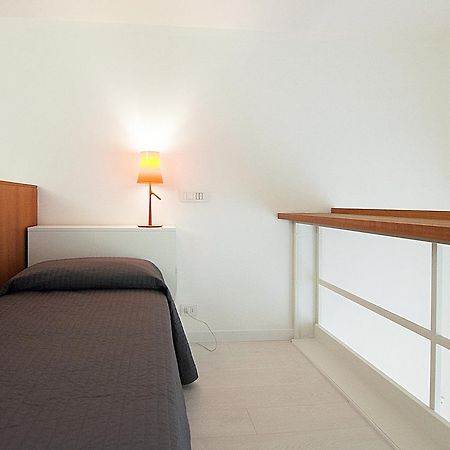 Bb Hotels Aparthotel Desuite Milan Exterior photo