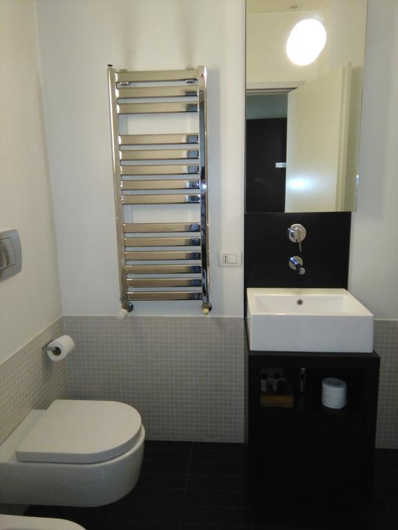 Bb Hotels Aparthotel Desuite Milan Exterior photo