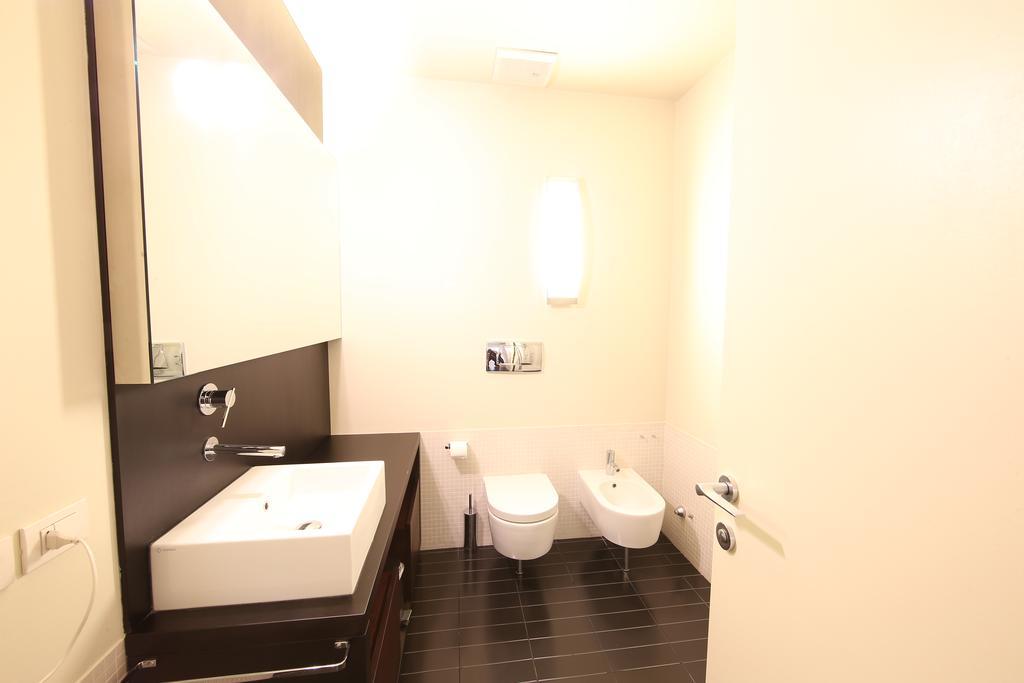Bb Hotels Aparthotel Desuite Milan Exterior photo