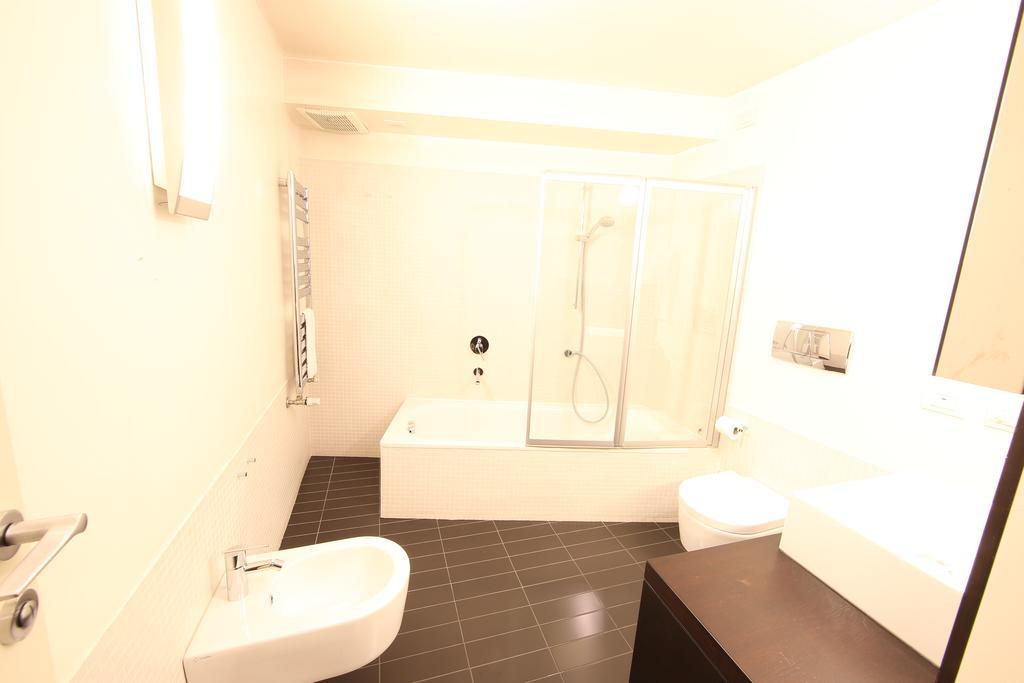 Bb Hotels Aparthotel Desuite Milan Exterior photo