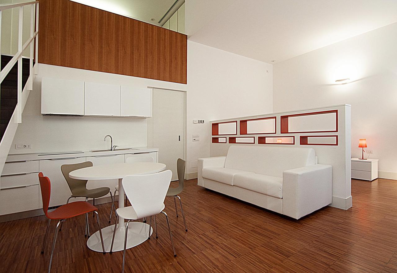 Bb Hotels Aparthotel Desuite Milan Exterior photo